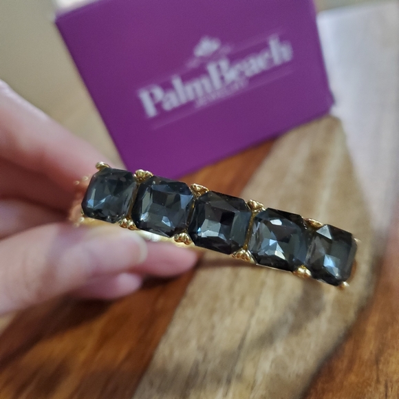 Palm Beach Gold Hinged Bangle Bracelet Smoky Gray Faceted Crystal Rhinestones - Picture 7 of 8